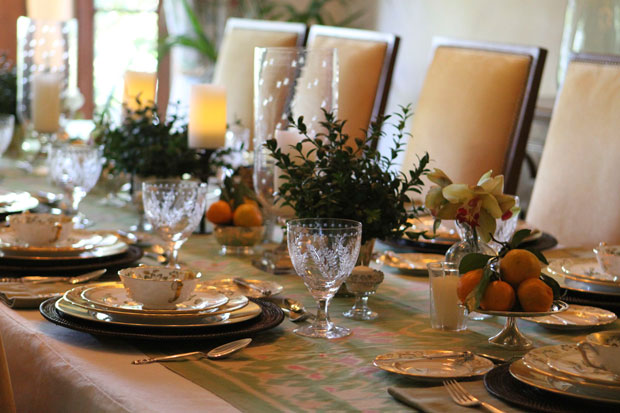 Thanksgiving-beautiful-dinner-table