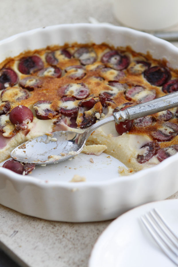 serving clafouti