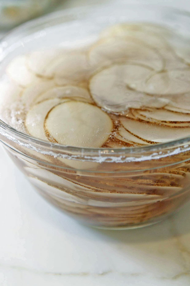 soaking potatoes