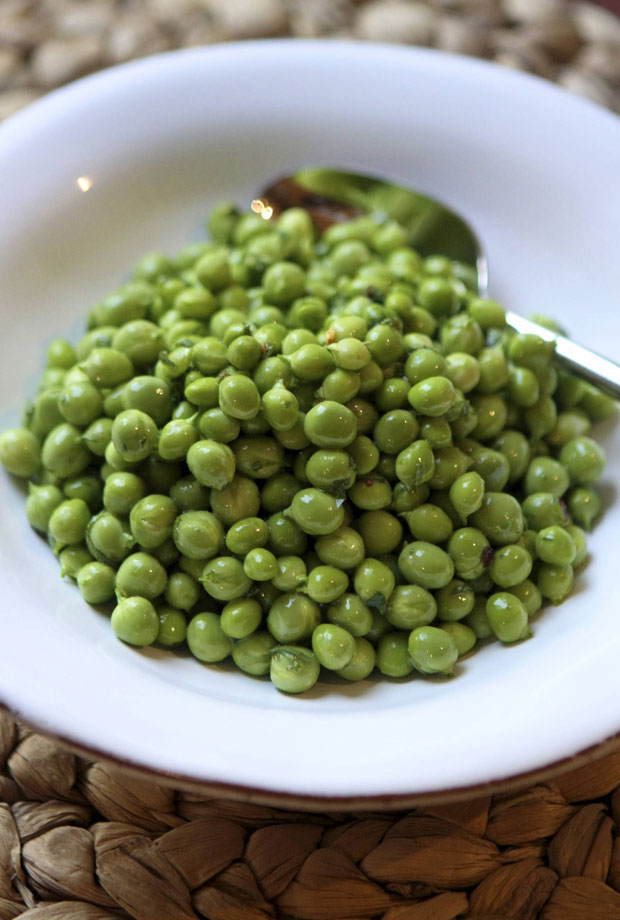 raw pea salad