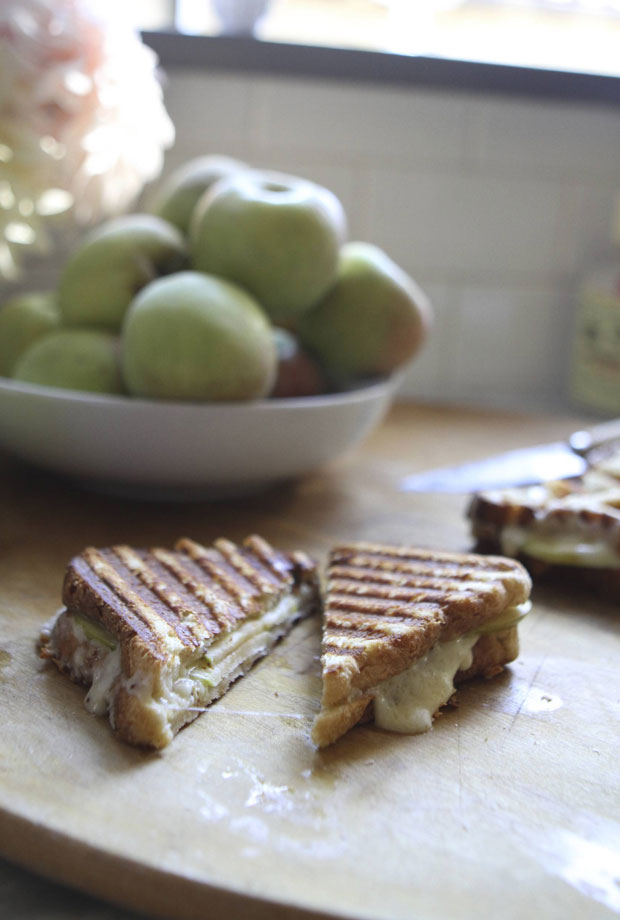 havarti and apples